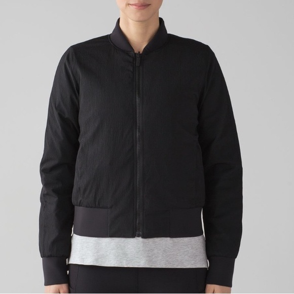 Lululemon Non-Stop Bomber Jacket *Reversible in Black (Released 2022) - 4 - Picture 2 of 12